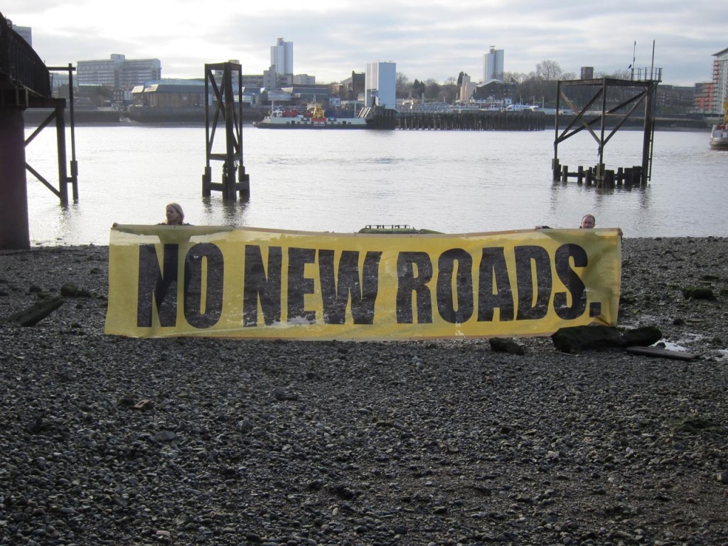 objectors at the launch of the bridge the gap campaign