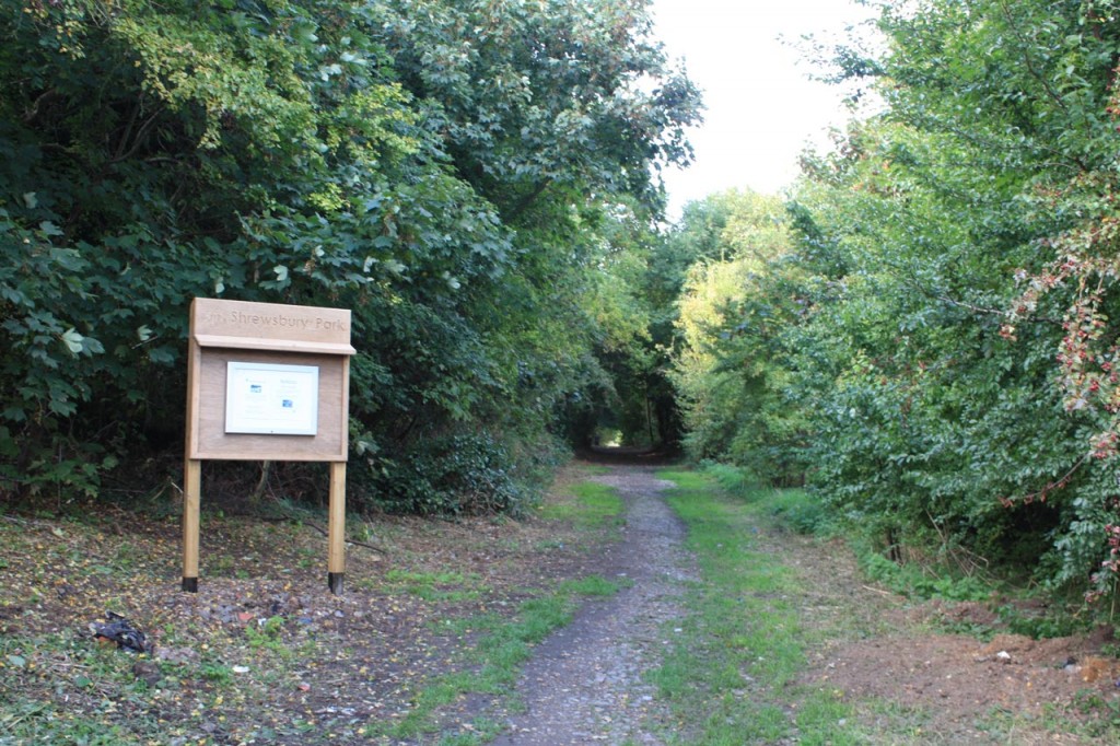 New notice board at Garland Road entrance to Shrewsbury Park