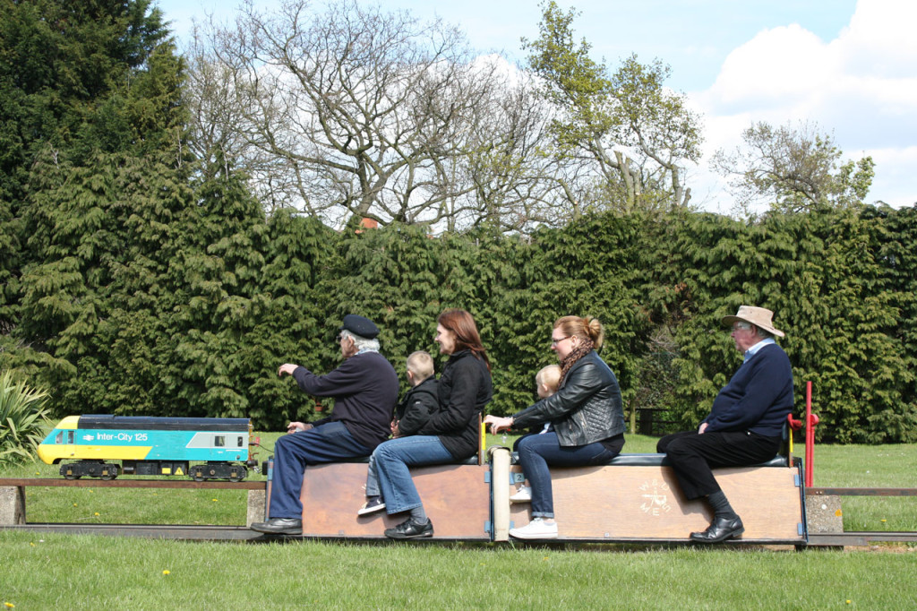 Welling and District Model Engineering Society public running