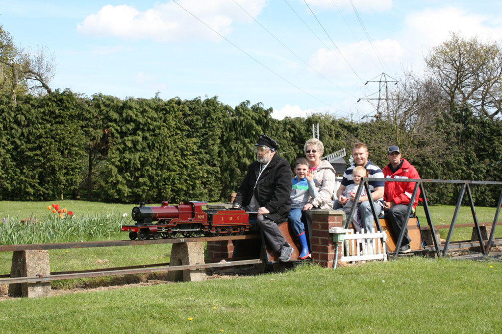 Welling and District Model Engineering Society public running